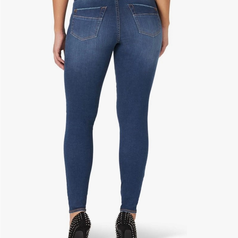 Rock & Republic Women's Denim Rx Fever Stretch Jean Legging - Picture 2 of 9